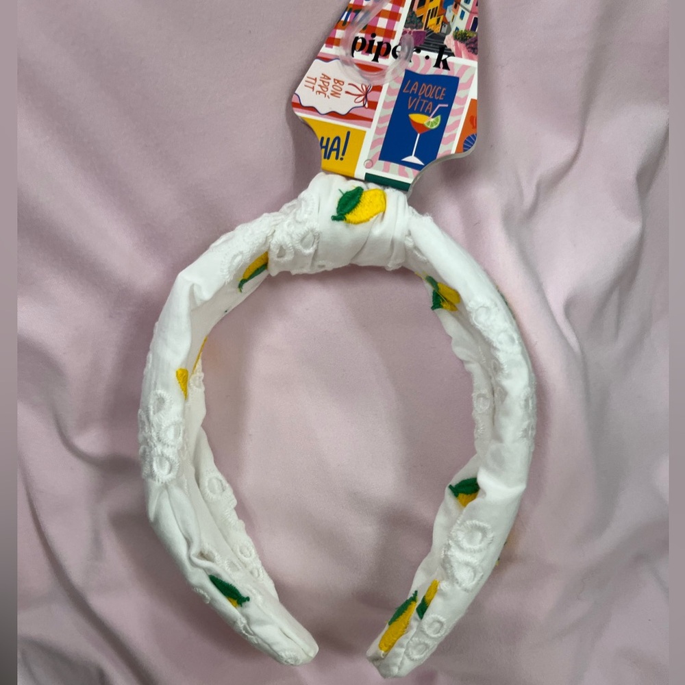 NWT ⚜️🍋⚜️ Piper K Gorgeous Satin Lemon Print Headband - Picture 8 of 11